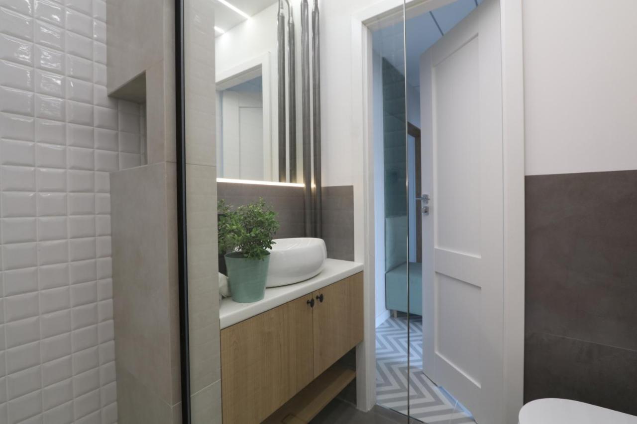 Romaszewskiego Zoliborz Bedroom Pokoj Metro Varsavia Esterno foto