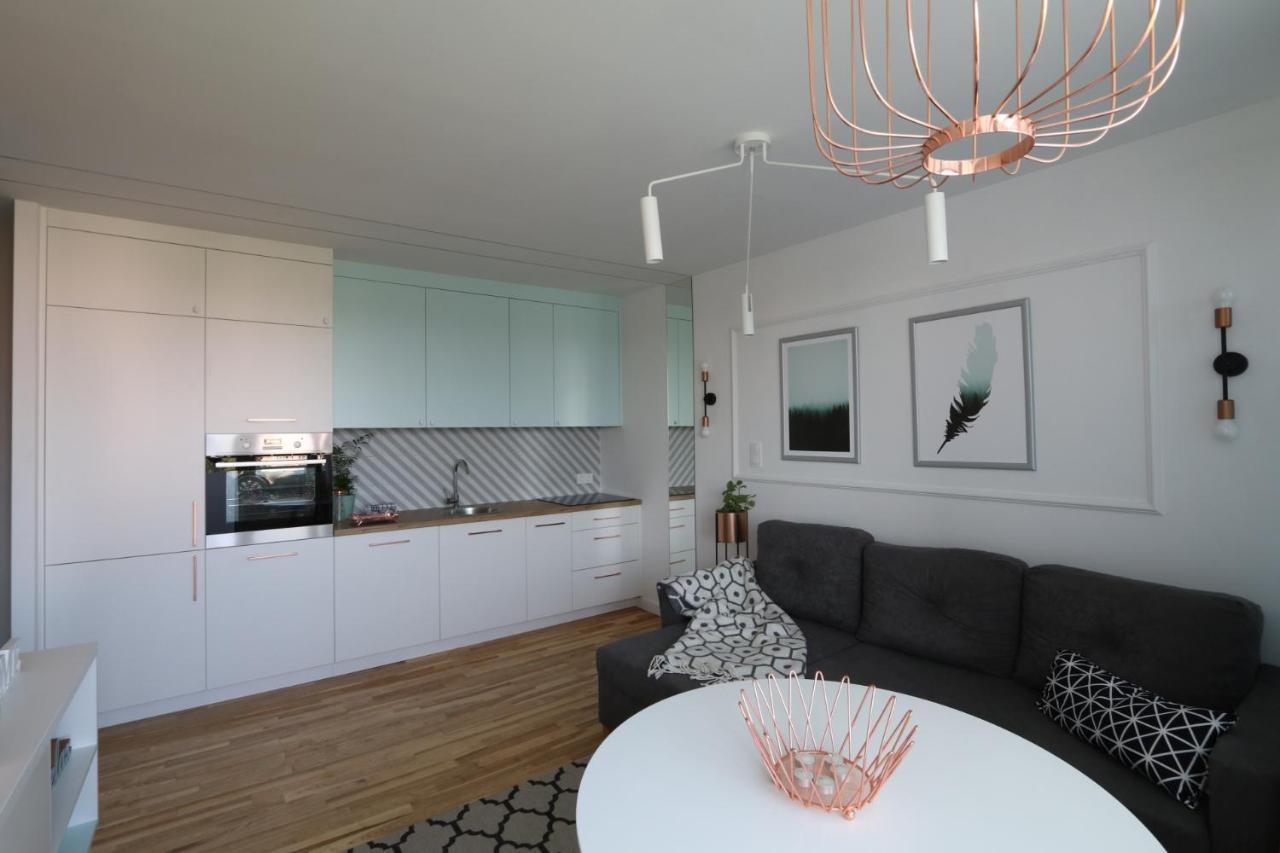 Romaszewskiego Zoliborz Bedroom Pokoj Metro Varsavia Esterno foto