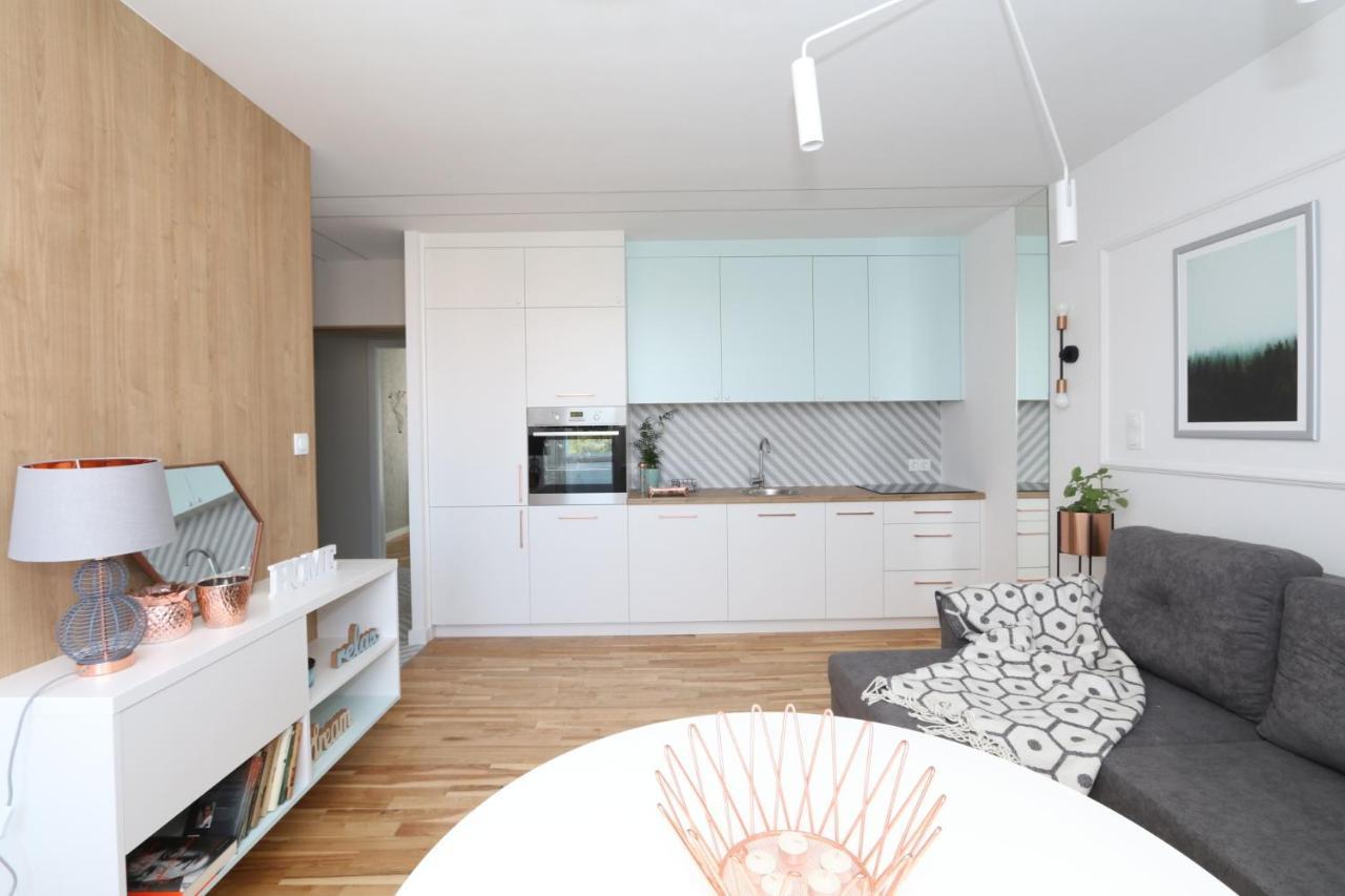 Romaszewskiego Zoliborz Bedroom Pokoj Metro Varsavia Esterno foto