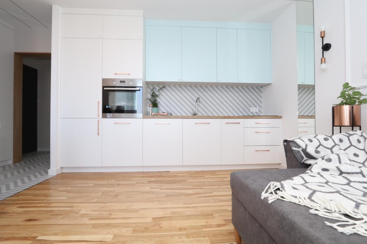 Romaszewskiego Zoliborz Bedroom Pokoj Metro Varsavia Esterno foto