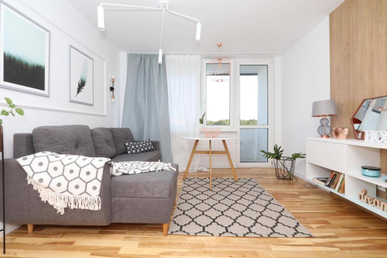 Romaszewskiego Zoliborz Bedroom Pokoj Metro Varsavia Esterno foto