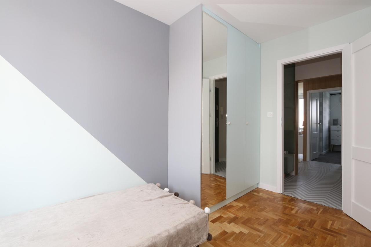 Romaszewskiego Zoliborz Bedroom Pokoj Metro Varsavia Esterno foto